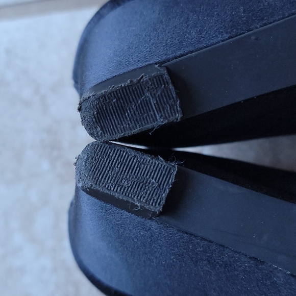 Platinum BP Wedge Black Dress Heels - Picture 6 of 8